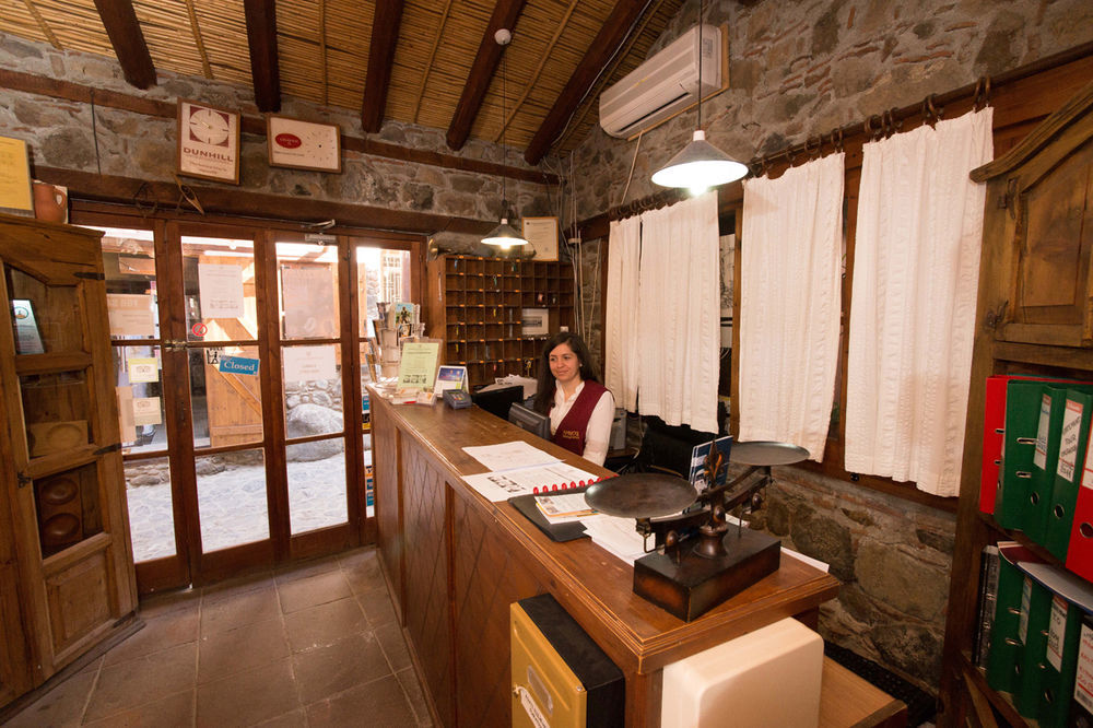 Linos Inn Какопетрия Екстериор снимка